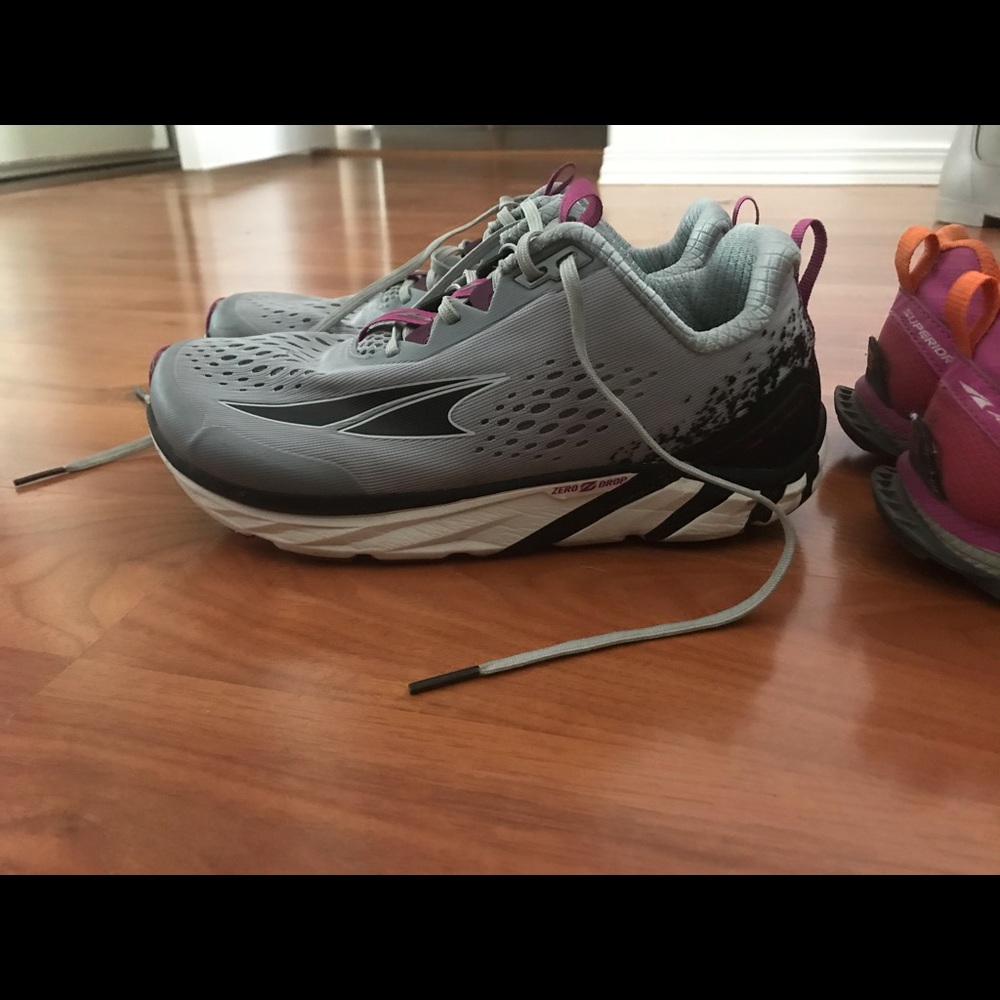 Altra Torin 4- size 7